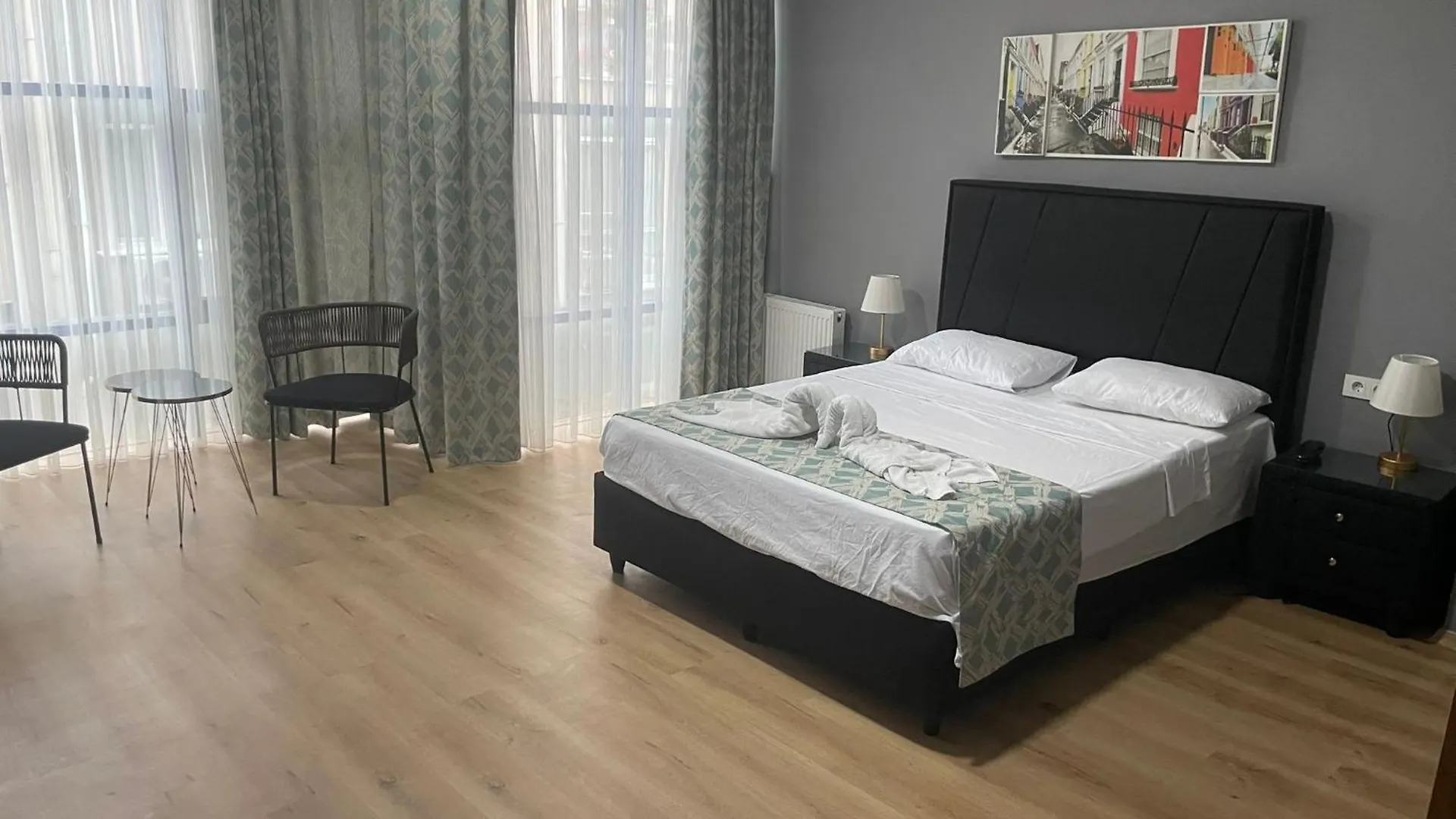 איסטמבול By Karam Suit טורקיה
